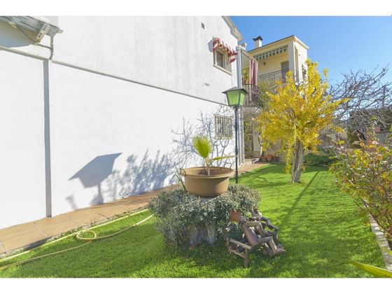Foto 2 de Casa en venda a Olesa de Montserrat de 3 habitacions amb terrassa i piscina