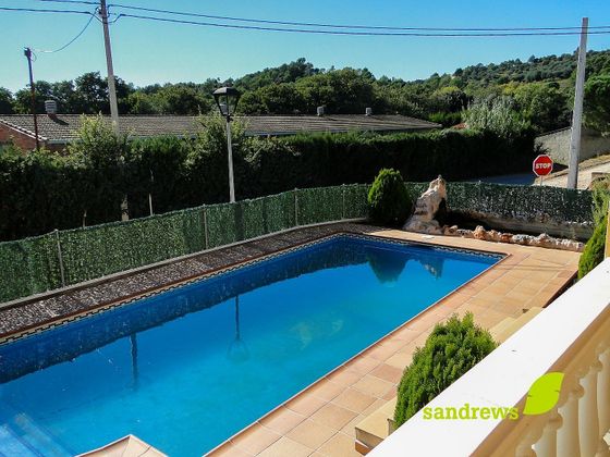 Foto 2 de Casa en venda a Cistella de 4 habitacions amb terrassa i piscina