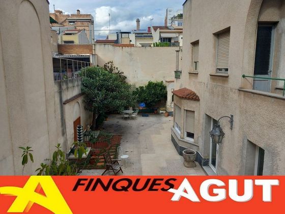 Foto 1 de Casa en venta en Ca n'Aurell de 10 habitaciones con terraza y garaje