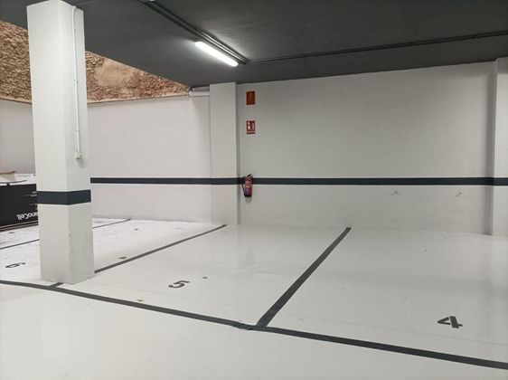 Foto 1 de Garaje en alquiler en Universidad - Malasaña de 16 m²