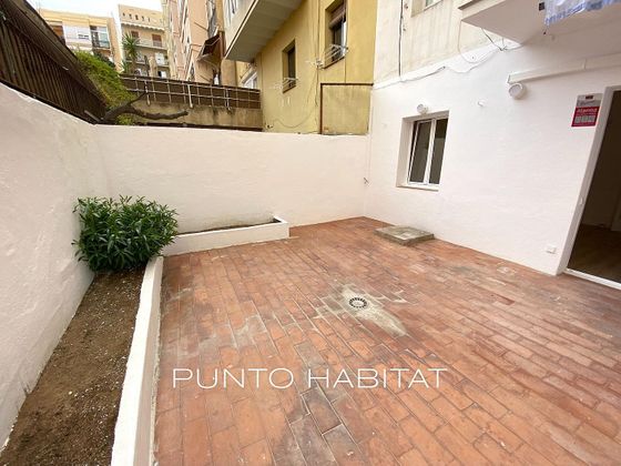 Foto 2 de Pis en venda a La Sagrada Família de 3 habitacions amb terrassa i aire acondicionat