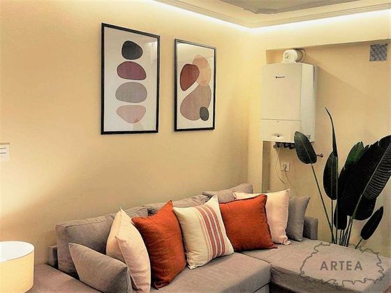 Foto 2 de Piso en alquiler en Zurbarán-Arabella de 3 habitaciones con muebles y calefacción