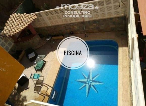 Foto 1 de Casa en venda a La Envía de 3 habitacions amb terrassa i piscina