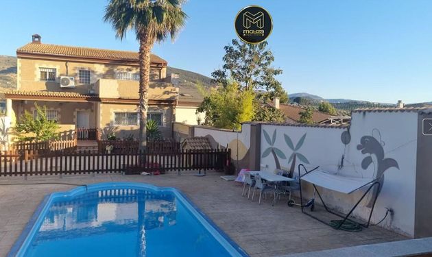 Foto 2 de Xalet en venda a Guardia de Jaén (La) de 4 habitacions amb terrassa i piscina