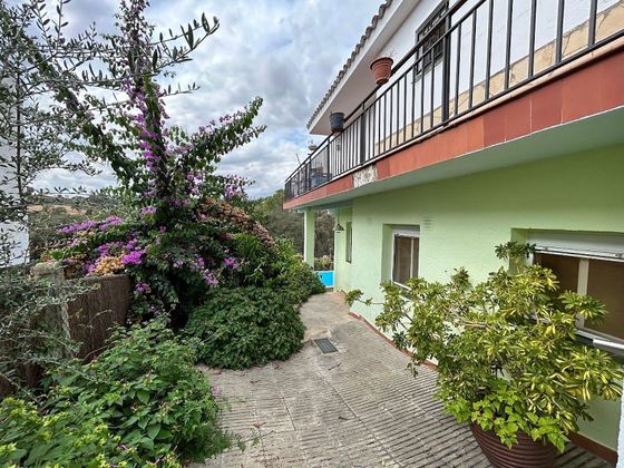 Foto 1 de Venta de chalet en Lliçà d´Amunt de 6 habitaciones con terraza y piscina