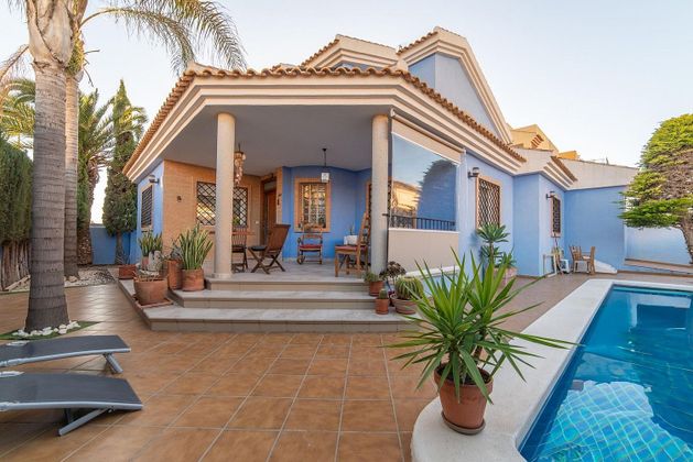 Foto 1 de Xalet en venda a San Javier de 5 habitacions amb terrassa i piscina