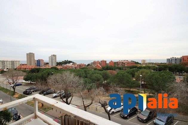Foto 2 de Pis en venda a Montgat de 3 habitacions amb terrassa i balcó