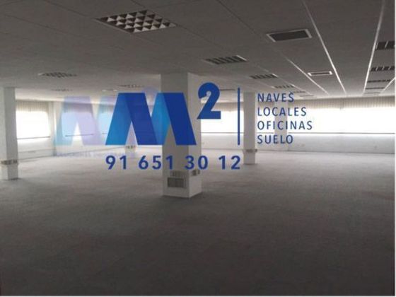 Foto 2 de Alquiler de oficina en Barrio de la Estación de 1100 m²