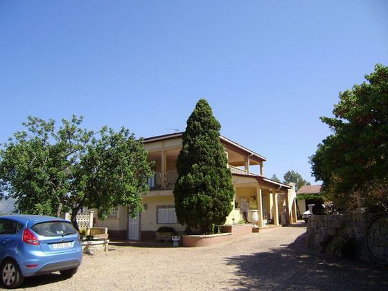 Foto 1 de Casa rural en venda a Gran Via de Colom de 6 habitacions amb terrassa i piscina