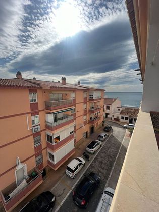 Foto 1 de Pis en venda a Algarrobo-Costa de 2 habitacions amb terrassa i garatge