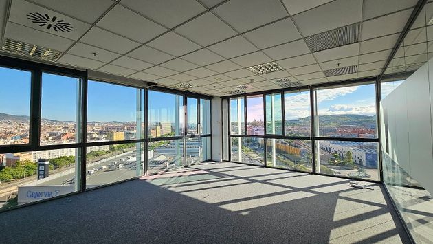Foto 1 de Oficina en alquiler en Gran Via LH de 397 m²