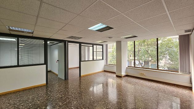 Foto 1 de Oficina en alquiler en Sant Gervasi - Galvany de 264 m²