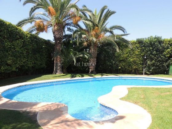 Foto 2 de Xalet en venda a Los Monasterios-Alfinach de 6 habitacions amb terrassa i piscina