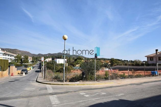 Foto 1 de Venta de terreno en Los Monasterios-Alfinach de 1139 m²