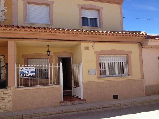 Foto 1 de Casa en venda a Herrera (La) de 4 habitacions amb calefacció