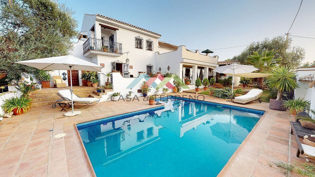 Foto 1 de Casa en venta en Villanueva del Trabuco de 7 habitaciones con terraza y piscina