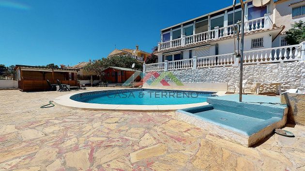 Foto 1 de Casa en venda a El Peñoncillo de 3 habitacions amb terrassa i piscina
