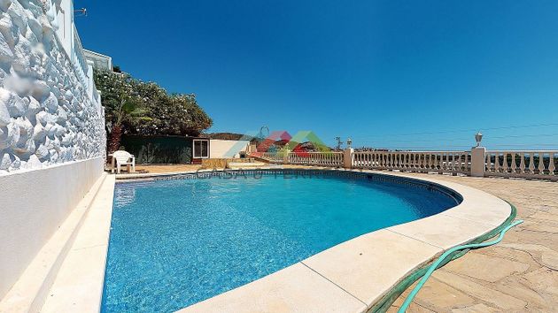 Foto 2 de Casa en venda a El Peñoncillo de 3 habitacions amb terrassa i piscina