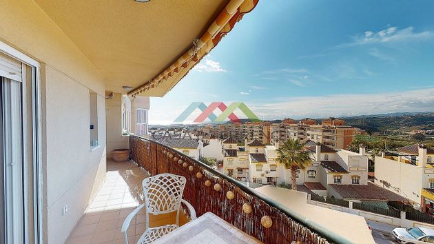 Foto 1 de Pis en venda a Viña Málaga de 2 habitacions amb terrassa i piscina