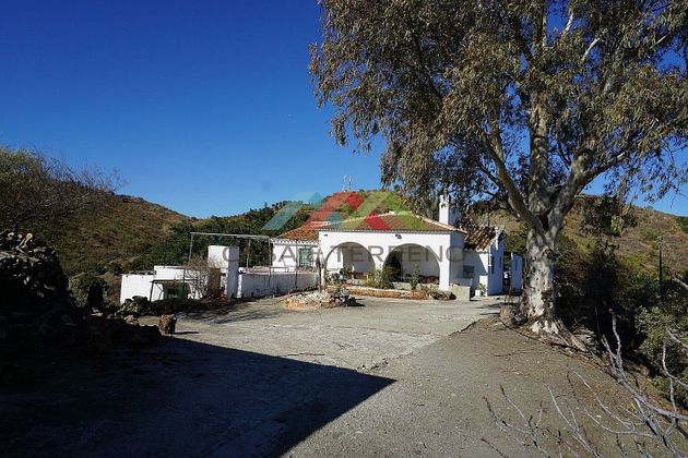 Foto 1 de Casa rural en venda a Viñuela de 3 habitacions amb terrassa i garatge