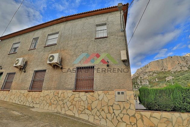 Foto 2 de Casa rural en venda a Alfarnatejo de 6 habitacions amb terrassa i jardí