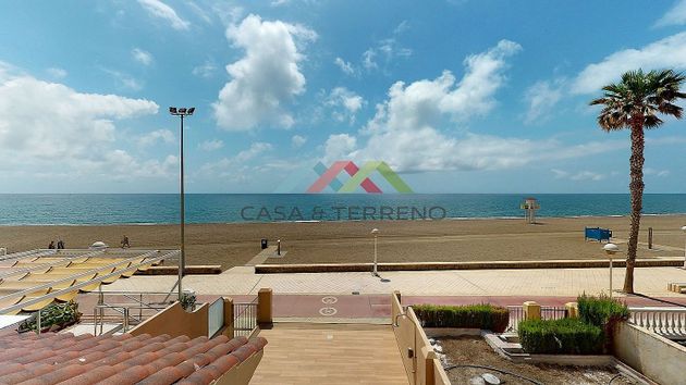 Foto 1 de Casa adossada en venda a Paseo Marítimo de Levante de 4 habitacions amb terrassa i garatge