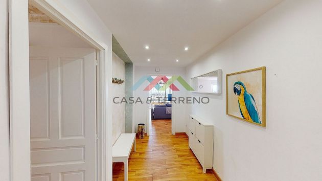 Foto 2 de Venta de piso en Caleta de Vélez de 2 habitaciones con terraza y garaje