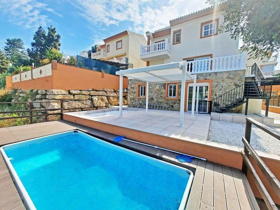 Foto 1 de Xalet en venda a Calahonda de 5 habitacions amb terrassa i piscina