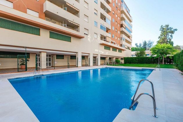 Foto 2 de Àtic en venda a Centro Ciudad de 4 habitacions amb terrassa i piscina