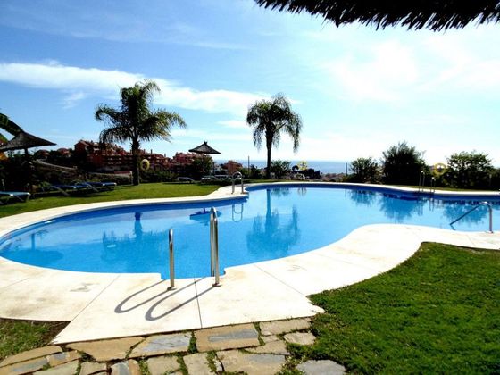 Foto 1 de Ático en venta en Los Pacos de 2 habitaciones con terraza y piscina