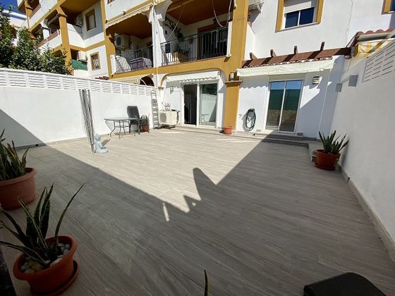 Foto 1 de Piso en venta en Mijas Golf de 3 habitaciones con terraza y piscina