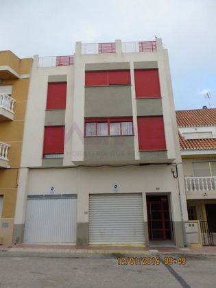 Foto 1 de Piso en venta en calle Cervantes de 3 habitaciones con terraza y garaje