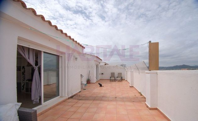 Foto 1 de Àtic en venda a calle De la Serra D'espadà de 2 habitacions amb terrassa i aire acondicionat