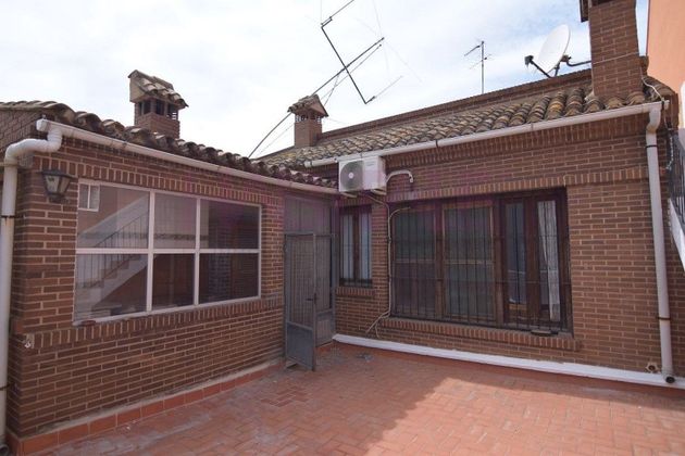 Foto 1 de Casa rural en venta en Pobla de Farnals (la) de 4 habitaciones con terraza y balcón