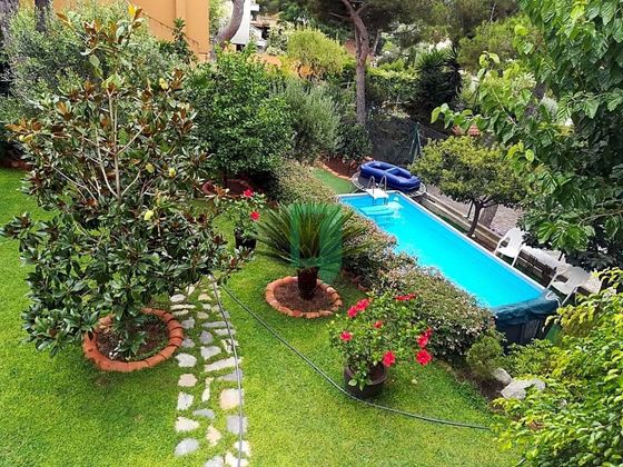 Foto 1 de Xalet en venda a Canyet - Bonavista de 4 habitacions amb terrassa i piscina