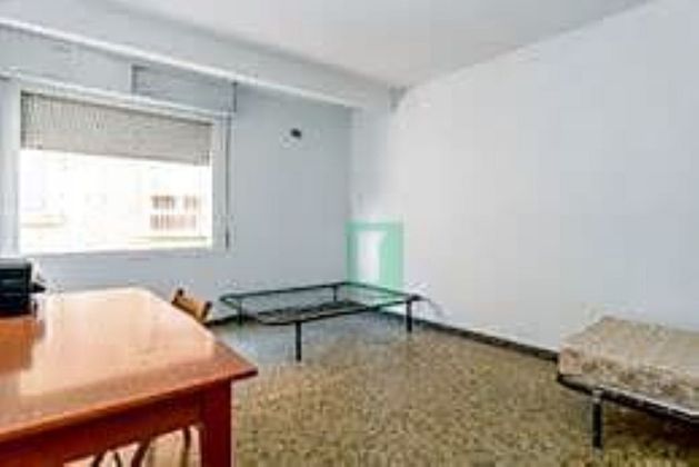 Foto 1 de Pis en venda a Calasparra de 5 habitacions amb balcó i aire acondicionat