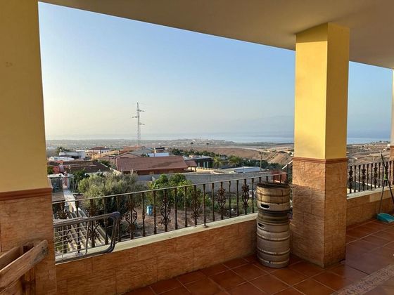 Foto 2 de Casa en lloguer a El Tablero - El Salobre de 3 habitacions amb terrassa i aire acondicionat