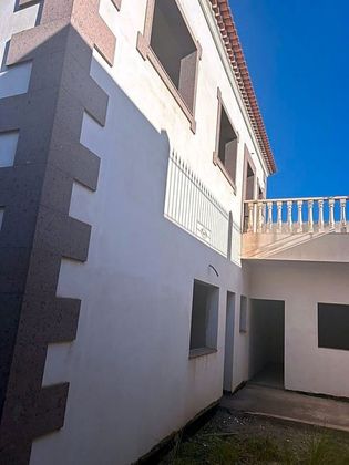 Foto 1 de Chalet en venta en Araya de 5 habitaciones con terraza y jardín
