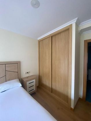 Foto 2 de Piso en venta en Adina-Portonovo de 2 habitaciones con garaje y ascensor