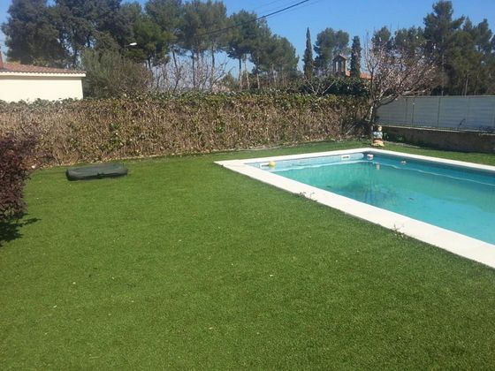 Foto 2 de Venta de casa en Castellnou de Bages de 6 habitaciones con terraza y piscina