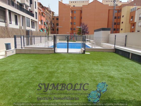 Foto 1 de Dúplex en alquiler en Cuatro Caminos de 2 habitaciones con terraza y piscina
