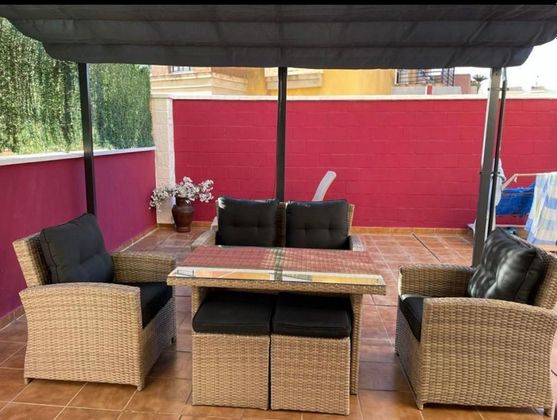 Foto 2 de Pis en venda a La Barriguilla de 2 habitacions amb terrassa i piscina