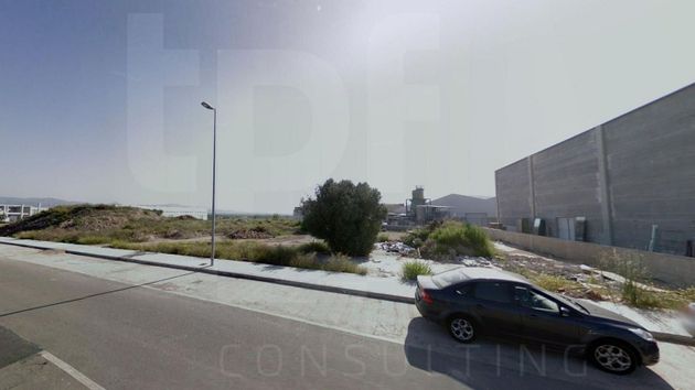 Foto 1 de Venta de terreno en Camì Paterna-Lloma del Calderer de 2216 m²