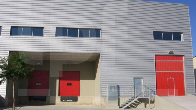 Foto 2 de Nave en alquiler en Riba-roja de Túria de 1374 m²