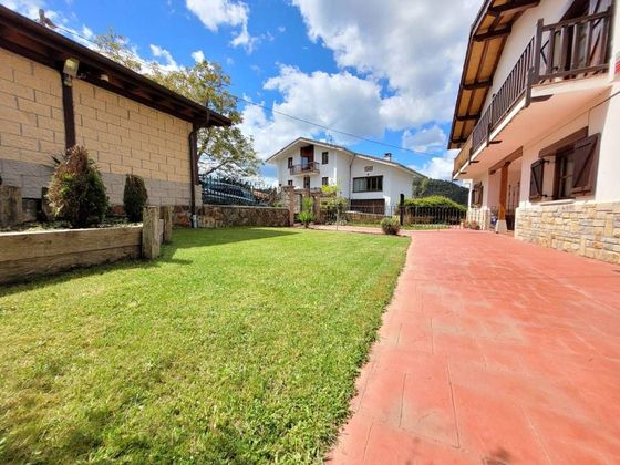 Foto 2 de Casa en venda a Meñaka de 5 habitacions amb garatge i jardí