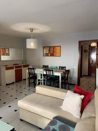 Foto 2 de Pis en lloguer a Suárez de 3 habitacions amb terrassa i mobles