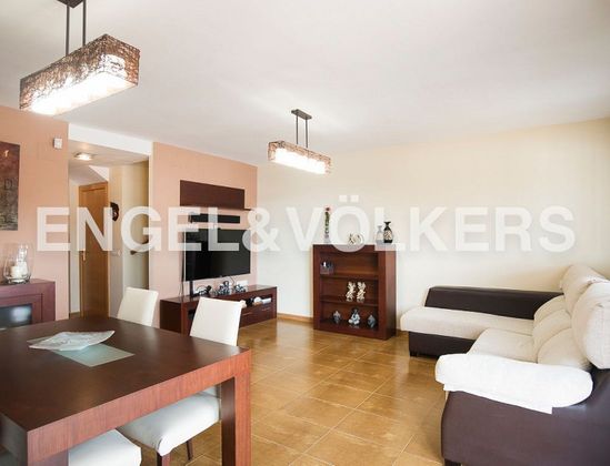 Foto 1 de Casa adosada en venta en Alfara de Algimia de 4 habitaciones con terraza y aire acondicionado