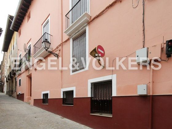 Foto 1 de Chalet en venta en Xàtiva de 8 habitaciones con balcón y calefacción