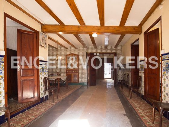 Foto 2 de Casa adossada en venda a Pedralba de 5 habitacions amb balcó i calefacció