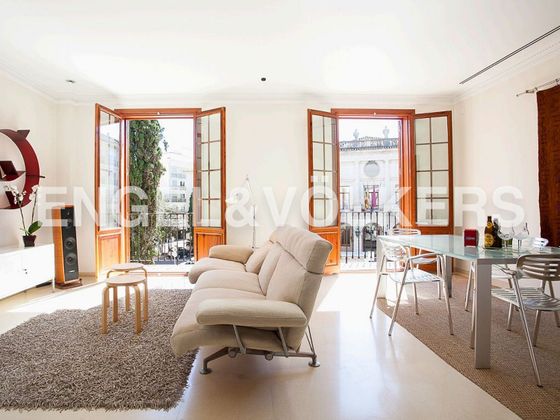 Foto 2 de Casa en venta en Centro - Gandia de 7 habitaciones con terraza y aire acondicionado